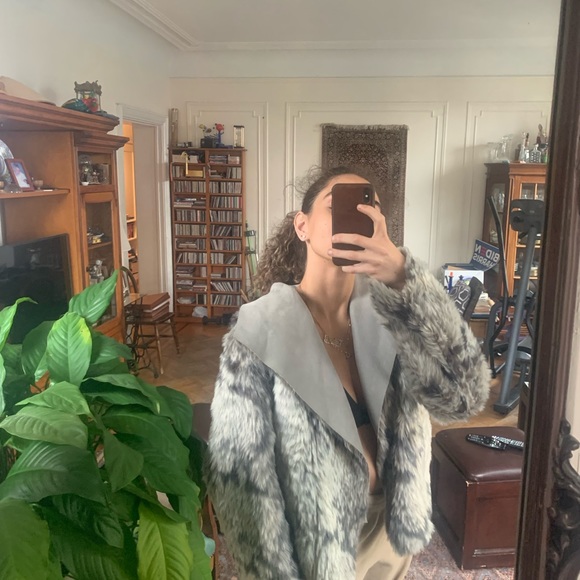 Anthropologie reversible faux fur/suede jacket - Picture 6 of 7